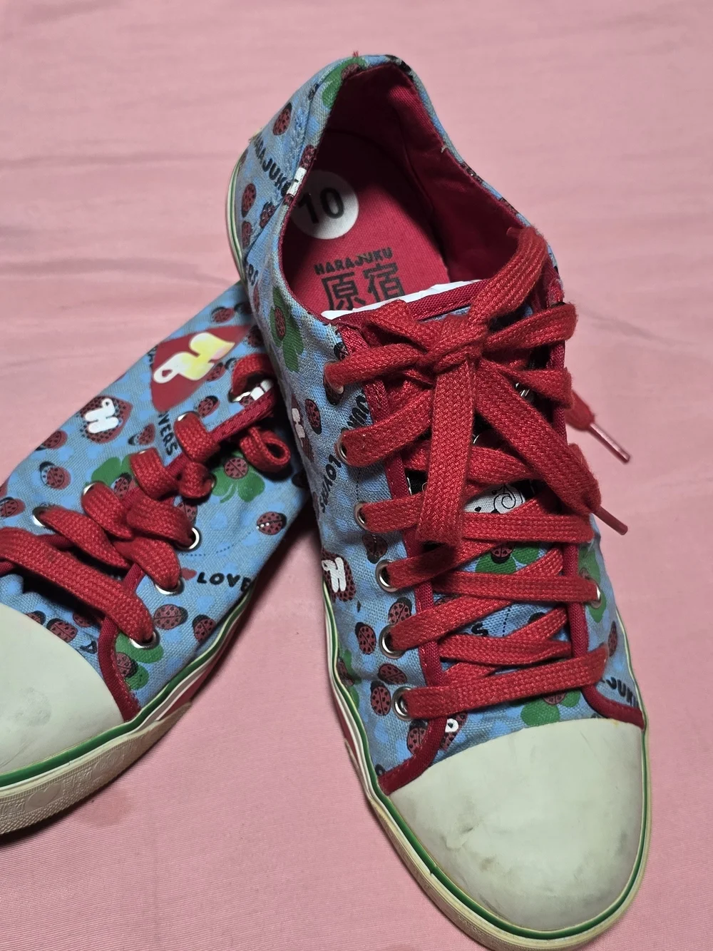 Harajuku Lovers Blue Printed Sneakers with Red Laces